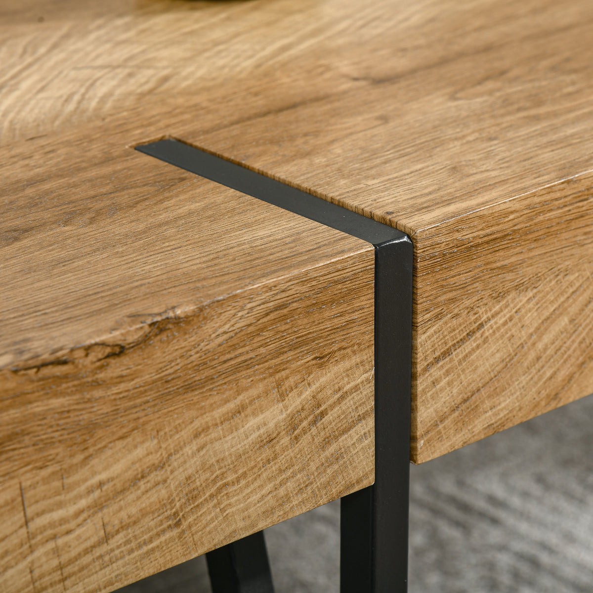 Table basse aspect bois brut, pieds épingle — 105 × 60 cm — photo 8